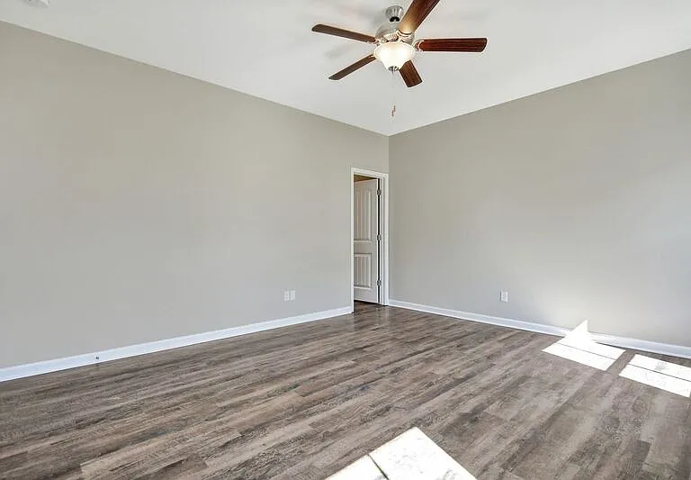53 Kennah Ct #4 — Photo 18
