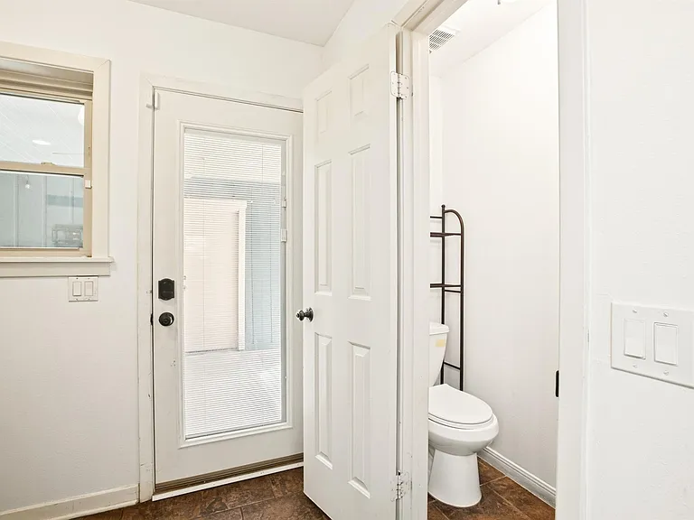 5238 Kinglet St — Photo 35