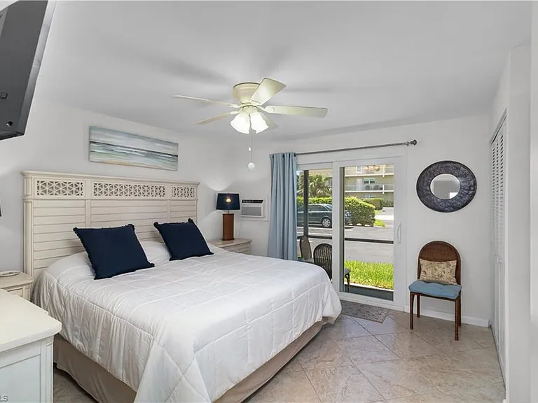 850 Palm St #C5 — Photo 11