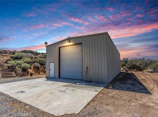 7170 Joshua Rd, Oak Hills, CA 92344