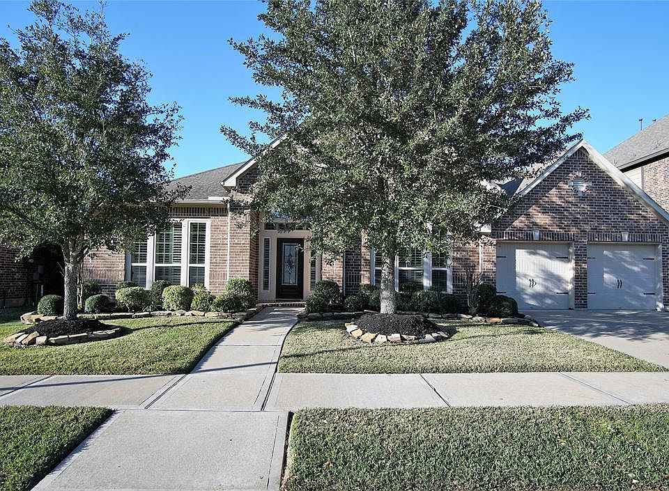 1st image of 26722 Wylie Valley Ln