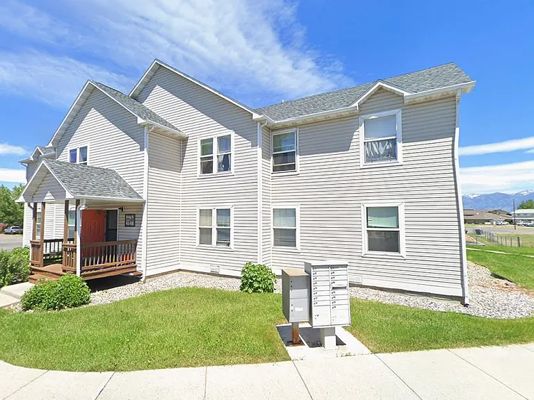 Gallatin Trails Apartments — Photo 17
