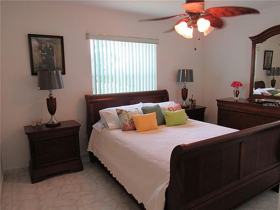 2nd image of 1222 Fountainhead Dr