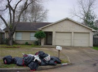 16315 La Gloria Dr, Houston, TX 77083