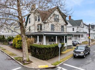 201 Ocean St #1, Lynn, MA 01902
