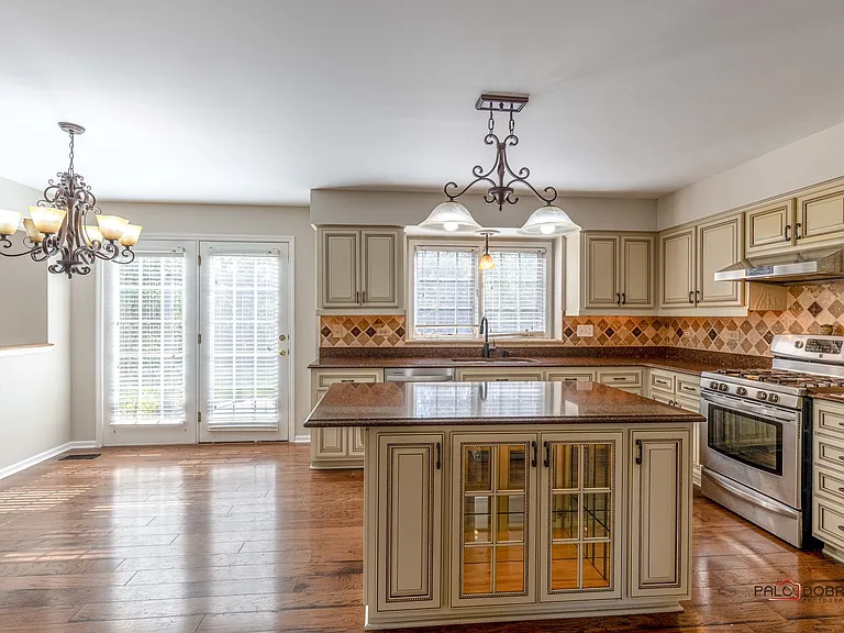 1214 Shoreline Dr — Photo 14