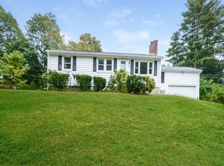 8 Woodridge Rd, Maynard, MA 01754