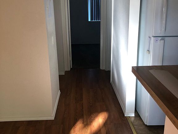 2nd image of 1026 E Washington Ave #1