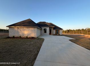 1134 Crews Ln, Crystal Springs, MS 39059