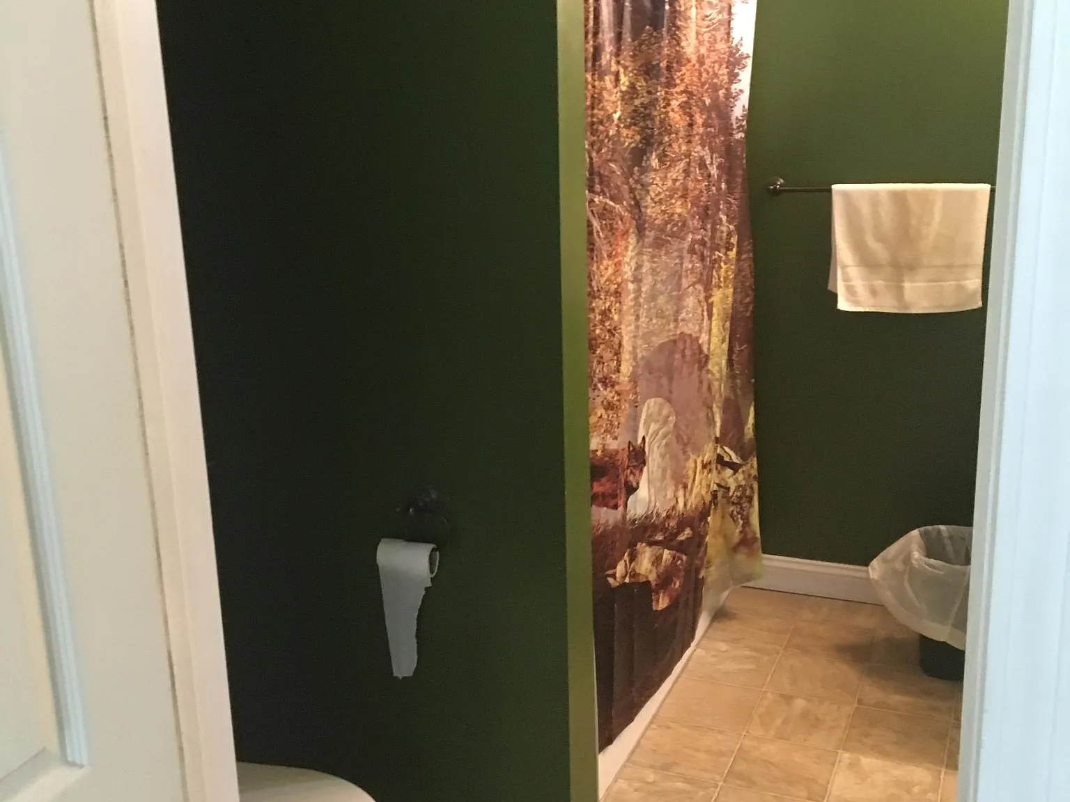 2 bed, 1.5 bath, 1575 sqft, $1,800 — Photo 3