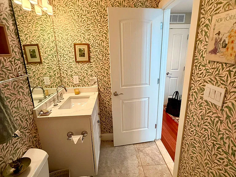 1464 Harvard St NW #7 — Photo 13