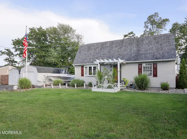 1624 6th Avenue, Toms River, NJ 08757