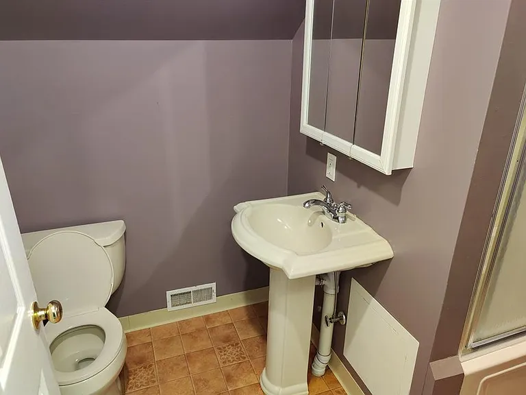 7251 Oakman Blvd — Photo 15