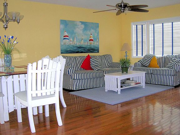 Spacious Living Room