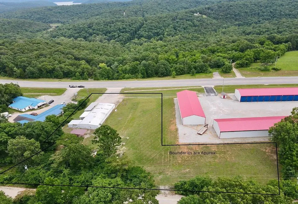 5856 Highway 62 E