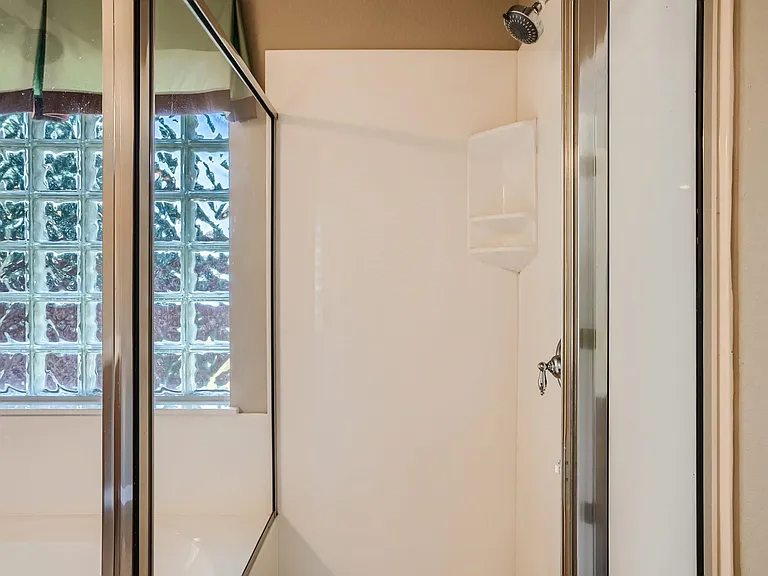 210 Arrowhead Trl — Photo 21