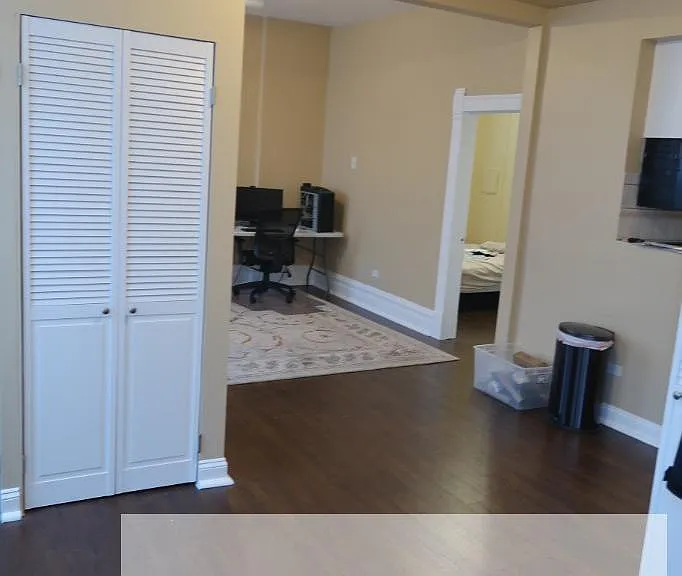 1547 W Blackhawk St #4C — Photo 14