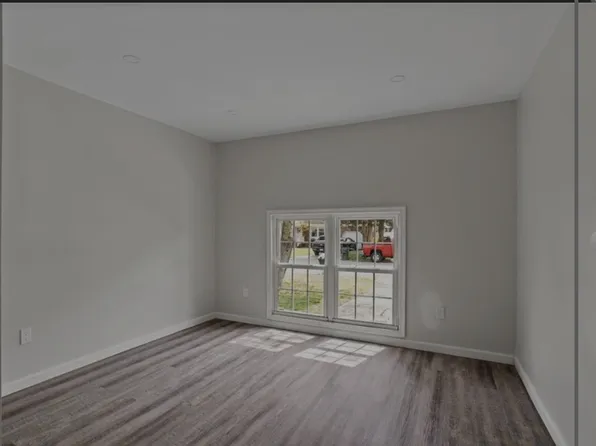 119 Dilts Dr, Newport News, VA 23608
