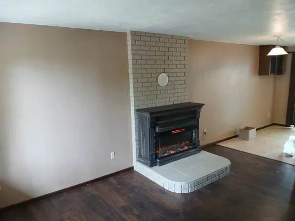 600 Loucks Way APT B, Brownsville, OR 97327