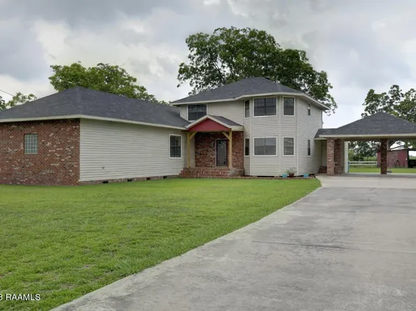 1092 Papit Guidry Rd, Saint Martinville, LA 70582