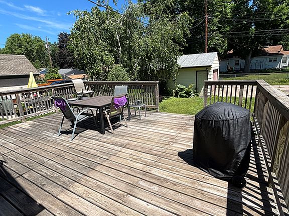 2nd image of 3234 Xerxes Ave N