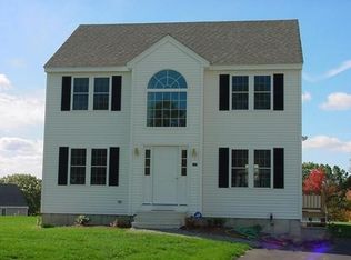 127 Bishop Rd, Fitchburg, MA 01420