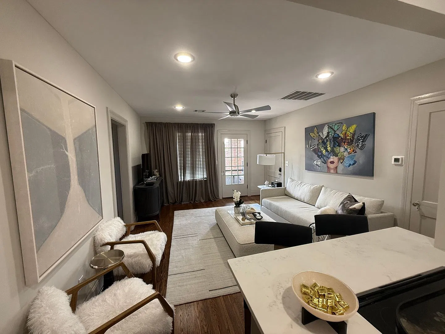 Penny Lane - 1BR/1BA — Photo 2
