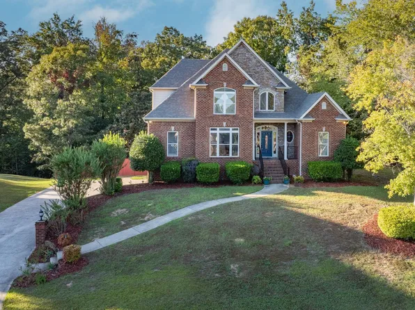 2569 Oakleaf Cir, Helena, AL 35022