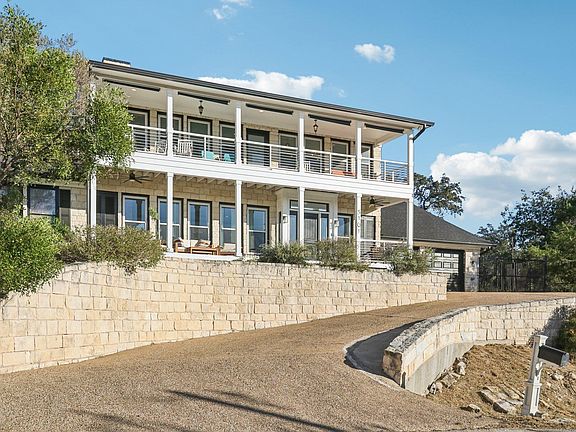 3rd image of 5101 Country Club Dr