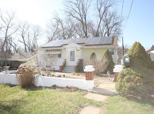 194 Lexington St, Springfield, MA 01104