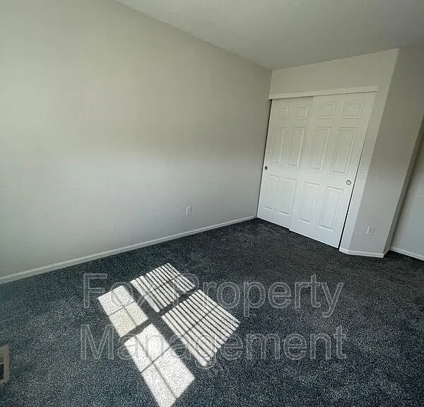 187 McAfee Cir — Photo 14