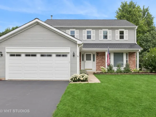 59 Mohawk St, Cary, IL 60013