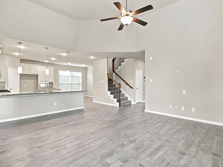 16875 Olympic National Dr — Photo 10
