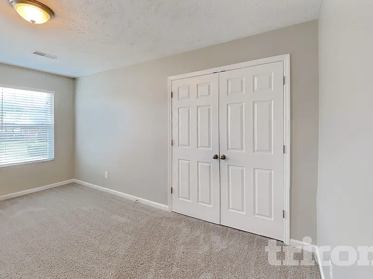 5004 Millpond Ct — Photo 13