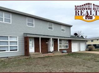 310 Willow St #C & D, Glasgow, MT 59230