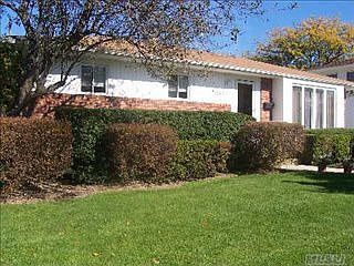 5th image of 2965 Seaford Ct