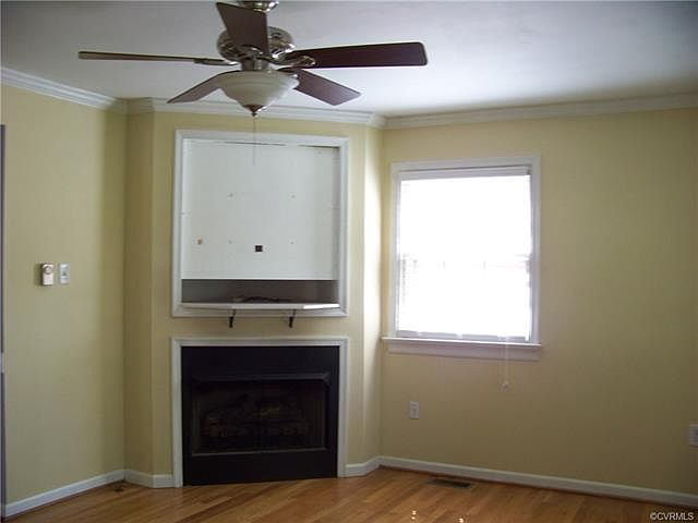 2nd image of 4301 Hillcrest Rd