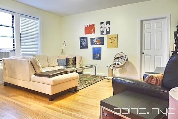 Rented by Point NYC | media 24