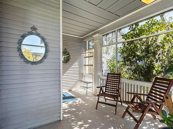 5th image of 2221 W St