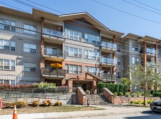 20219 54a Ave #403, Langley, BC V3A 0C7