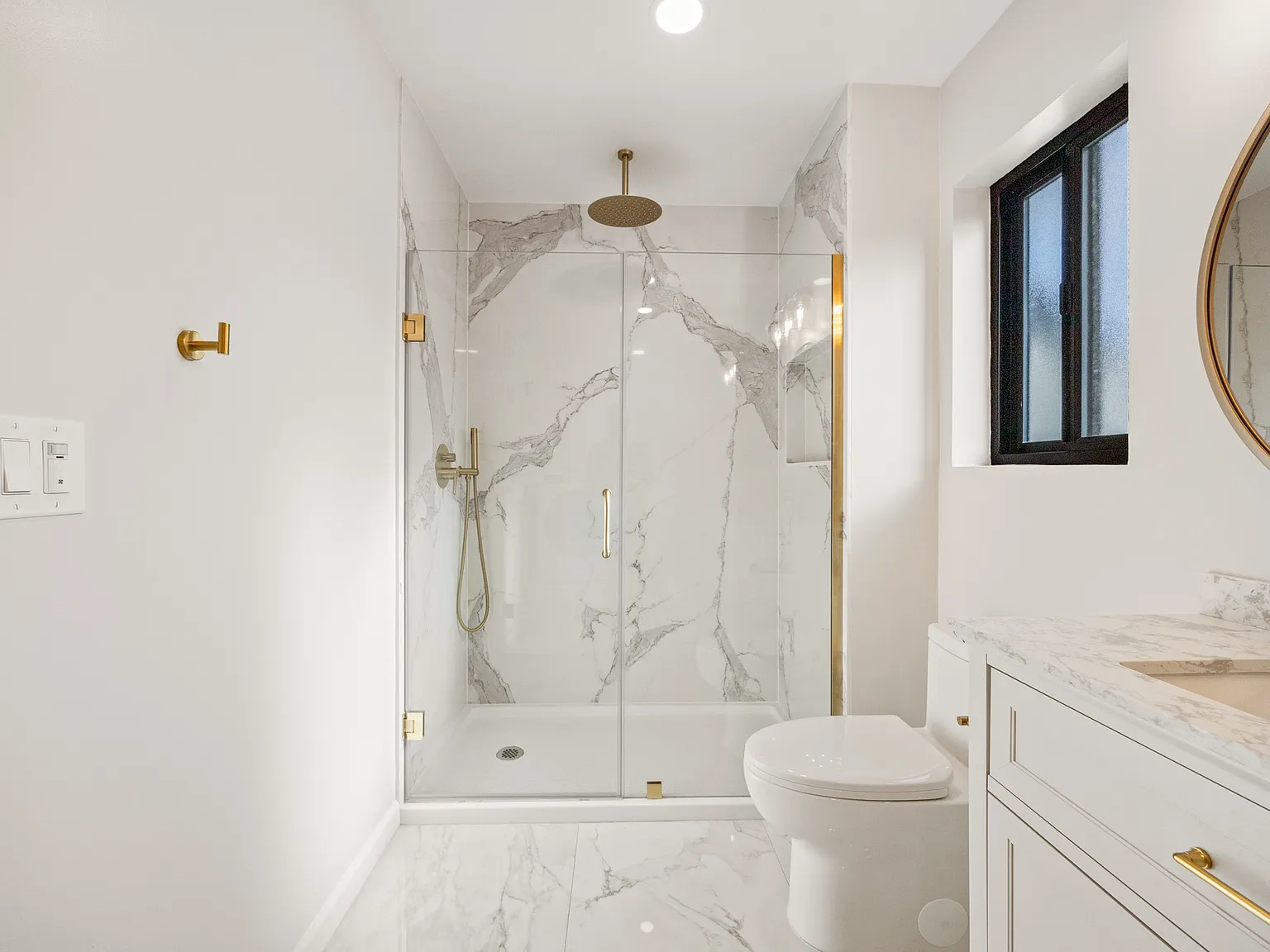 237 Briar Dr — Photo 3