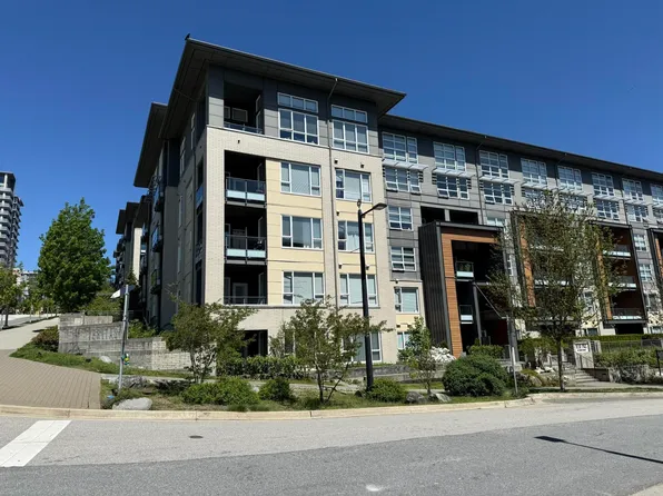9877 University Cres #518, Burnaby, BC V5A 0E5