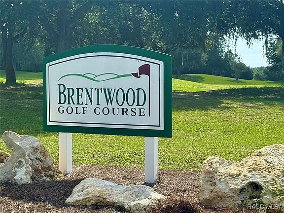3rd image of 2451 N Brentwood Cir