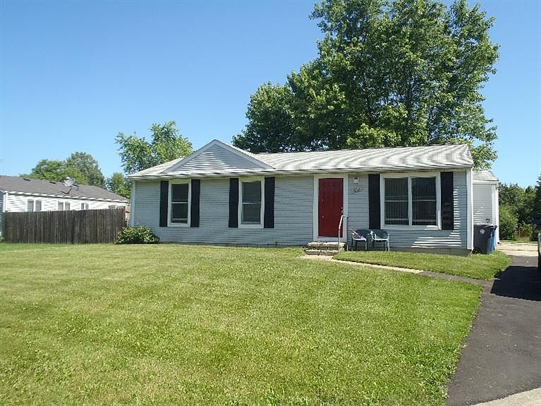 1st image of 2151 Hemlock Dr