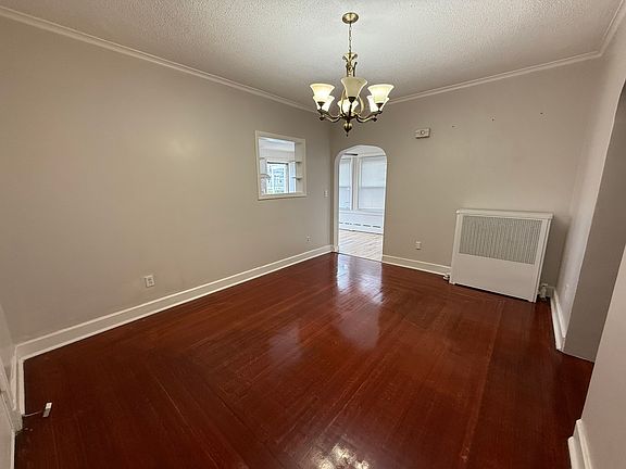 5th image of 596 Highland Ave APT 1