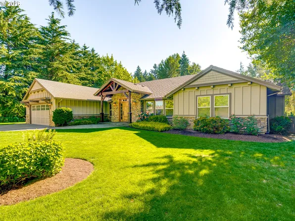 31860 SW Peach Cove Rd, West Linn, OR 97068