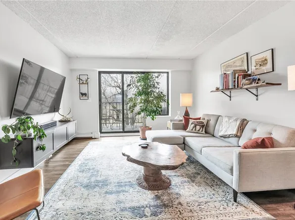 560 Halstead Avenue #3P, Harrison, NY 10528