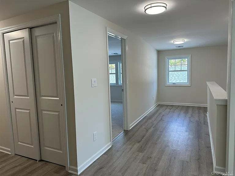 125 W Main St — Photo 16