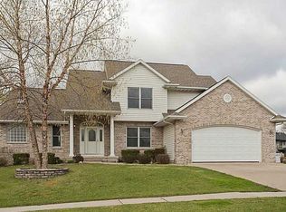 2658 Mulberry Ct, Marion, IA 52302