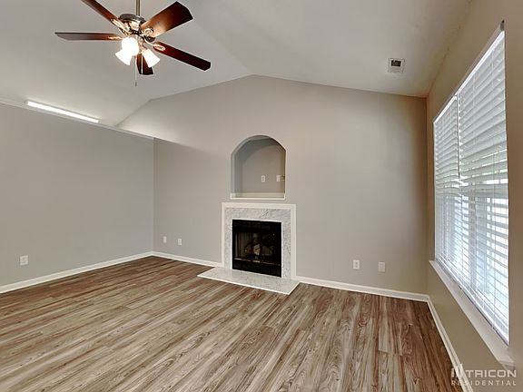 3rd image of 3401 Hunting Wood Ct